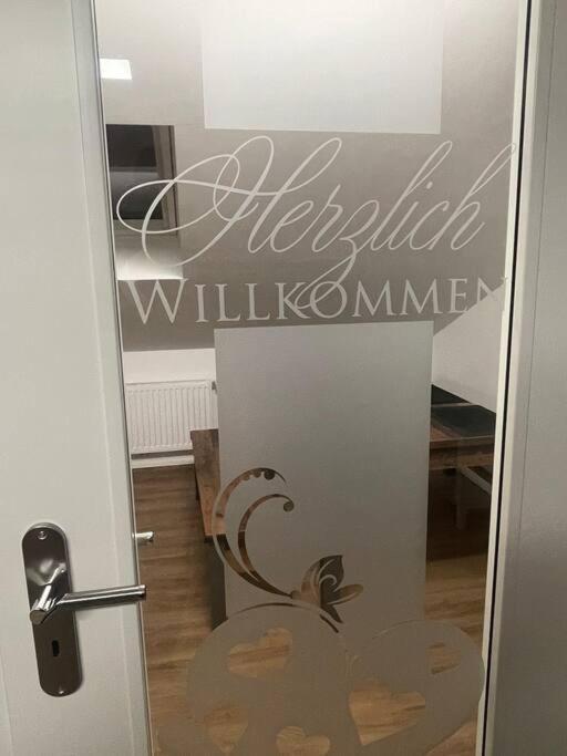 Buxtehude*Wohnung*100Qm*6 Schlafplaetze*Neu* Esterno foto