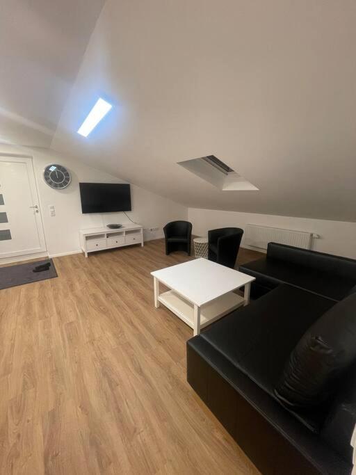 Buxtehude*Wohnung*100Qm*6 Schlafplaetze*Neu* Esterno foto