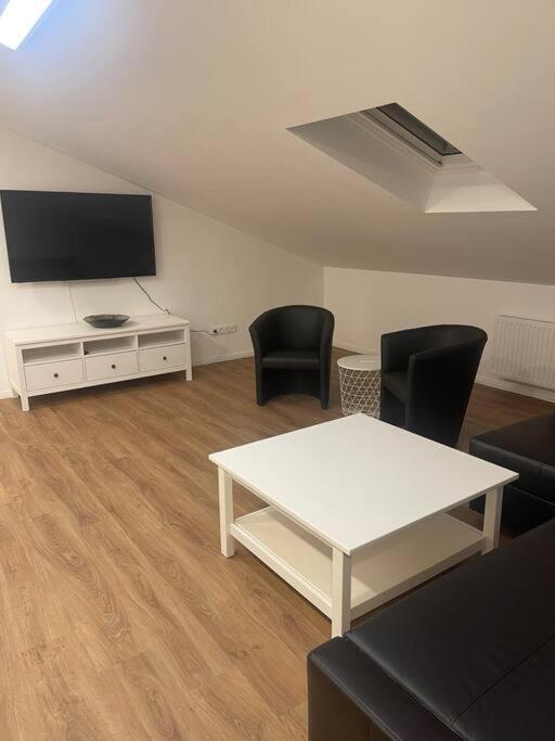 Buxtehude*Wohnung*100Qm*6 Schlafplaetze*Neu* Esterno foto